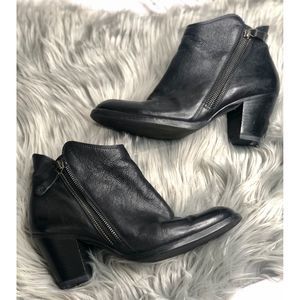 Paul Green Black Leather Ankle Boots